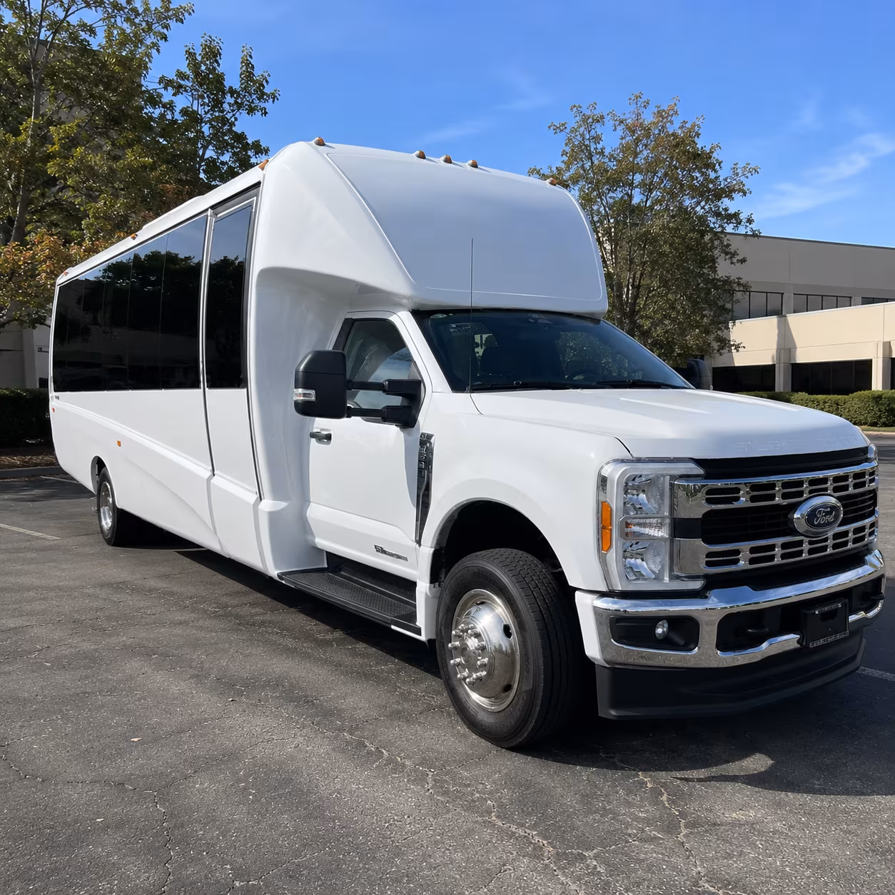 buses for manteca school field trips and student group travel