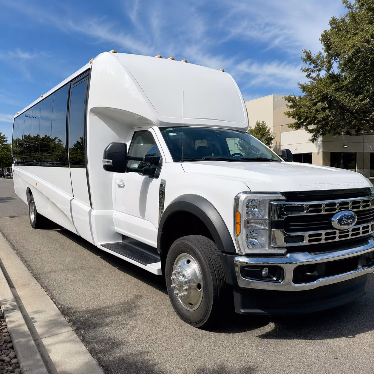 minibus wine tour rentals for small groups around the lodi and clements hills ava