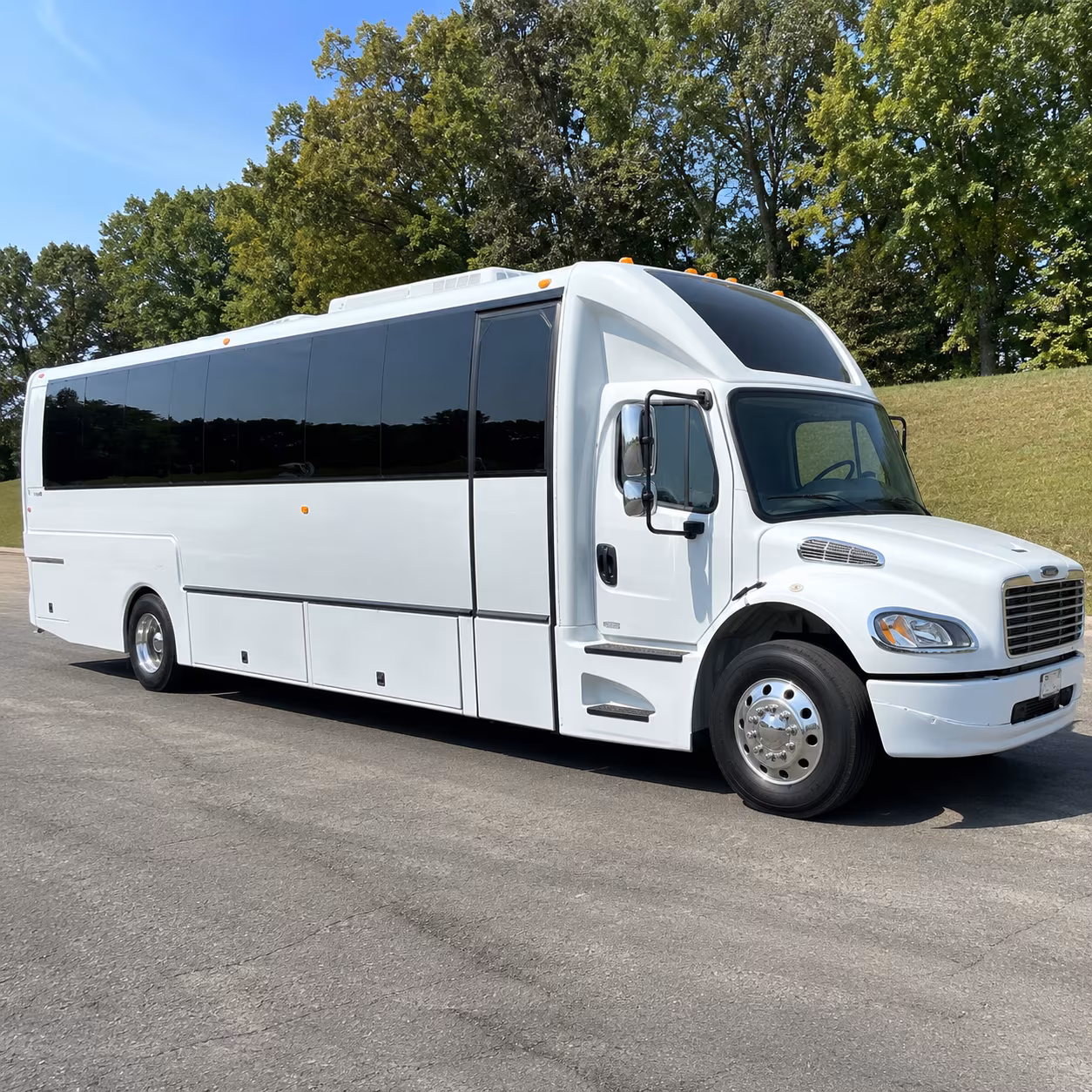 why rent using mantecacoachbusservice com